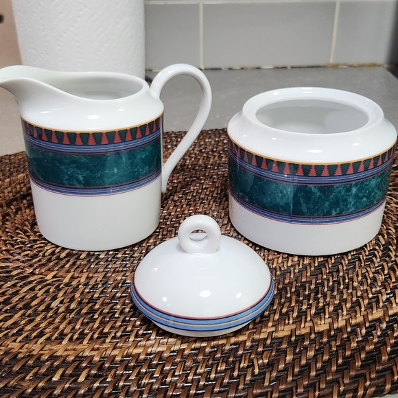 Mikasa California, La Scala sugar and creamer set. - Picture 3 of 5